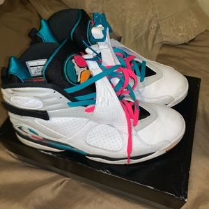 South Beach retro 8